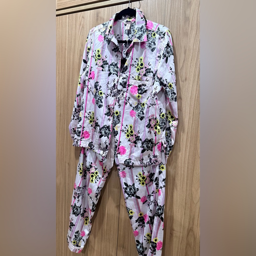 Victoria's Secret Pink Floral Satin Pajama Set